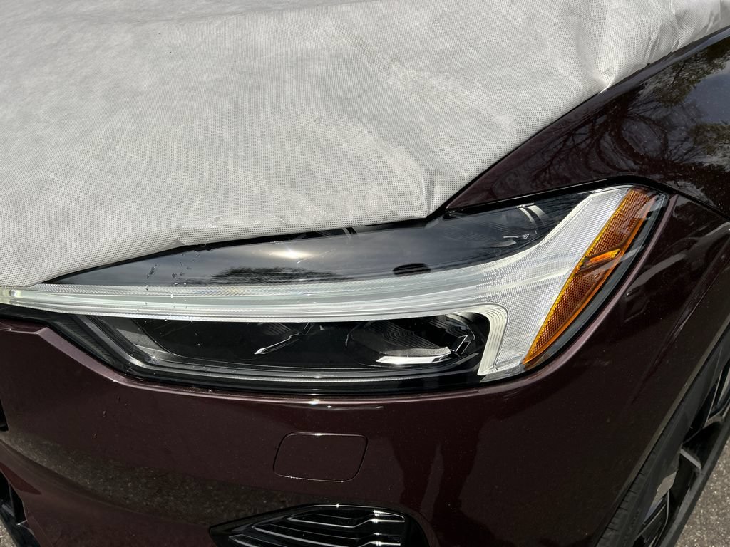 New 2026 Volvo XC60 B5 Plus w/ Climate Package AWD/4WD image 7