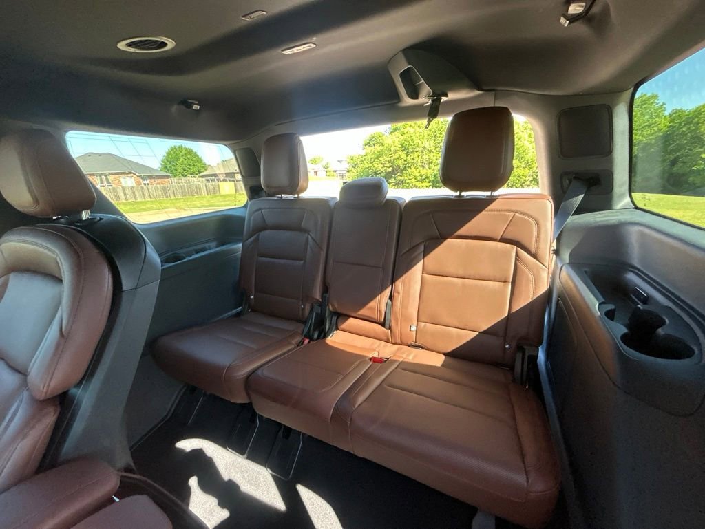 Used 2026 Lincoln Navigator Reserve AWD/4WD image 1