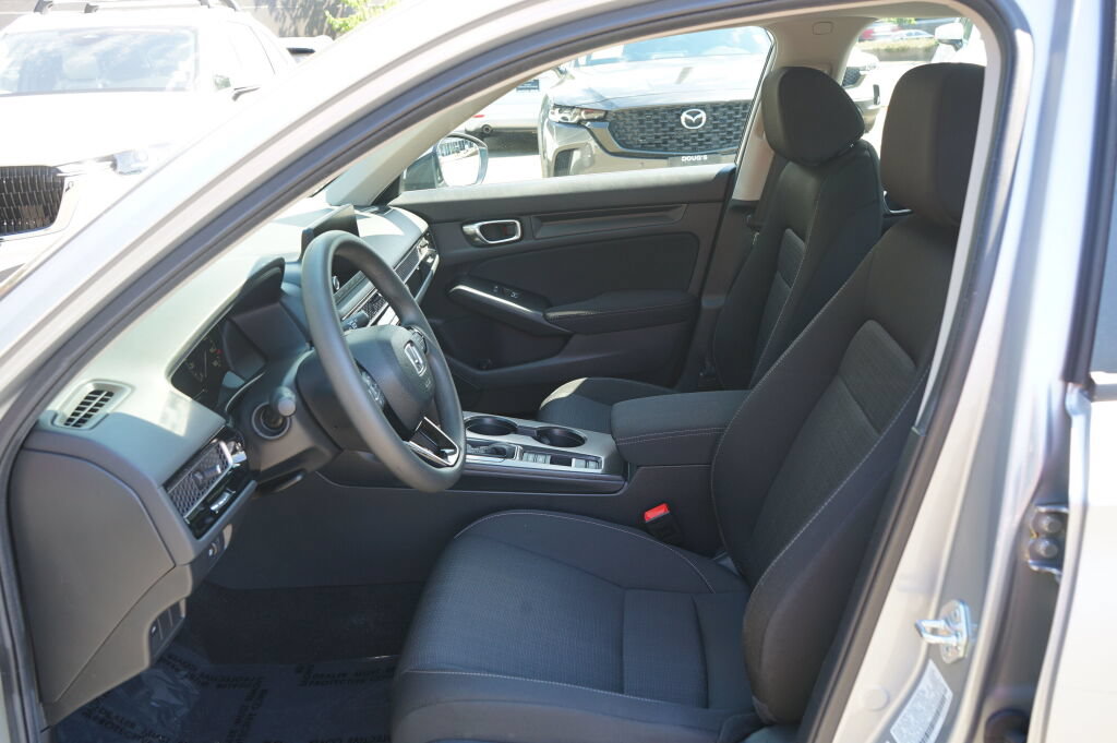 Used 2025 Honda Civic LX image 14