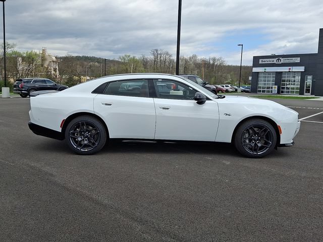 New 2026 Dodge Charger R/T AWD/4WD image 8