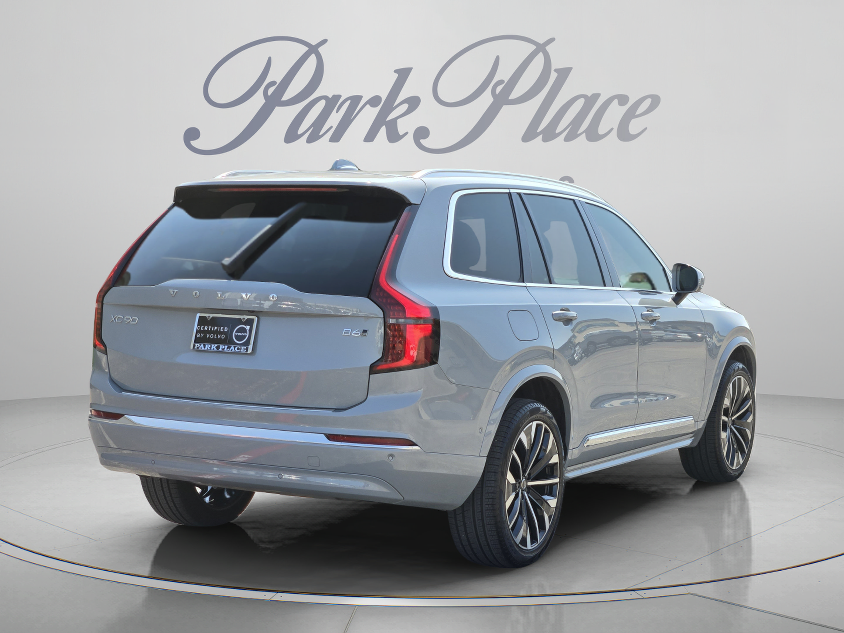 Certified 2026 Volvo XC90 B6 Plus w/ Protection Package Premier AWD/4WD image 6
