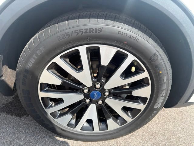 Used 2020 Ford Escape SEL AWD/4WD image 4
