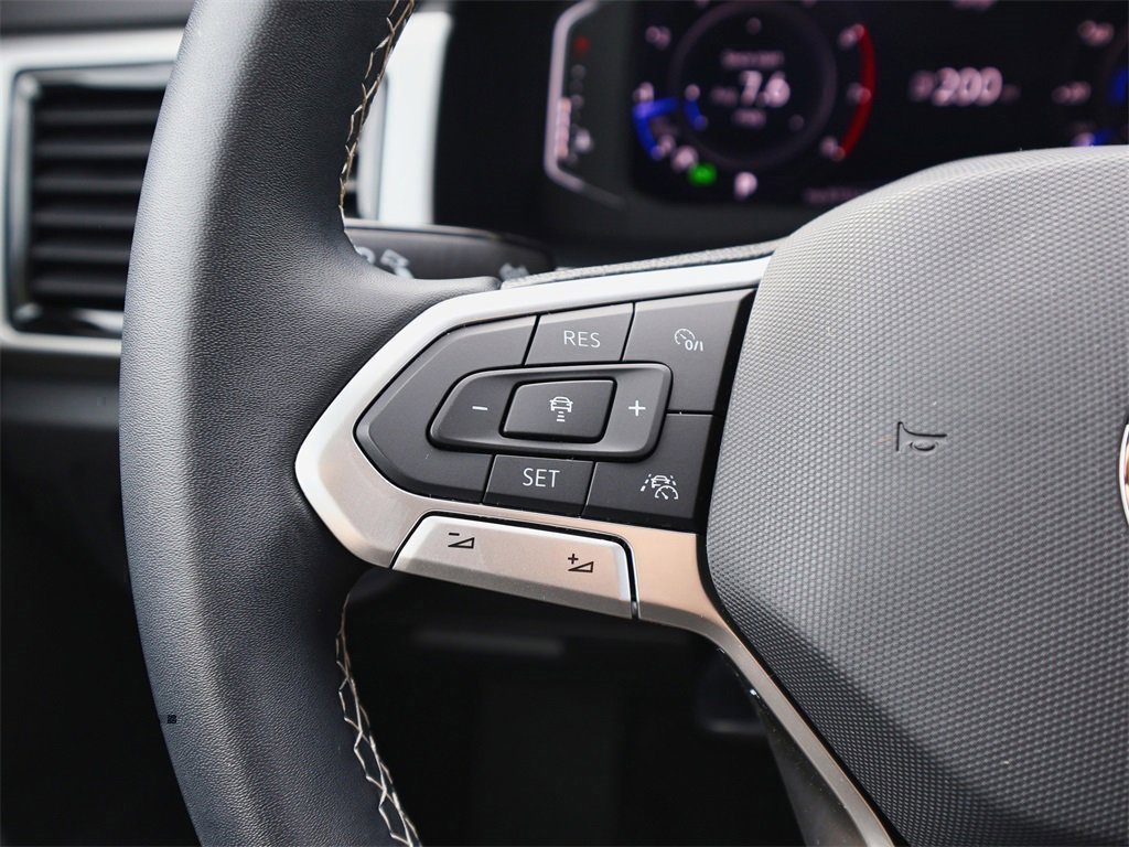 Certified 2022 Volkswagen Atlas SEL image 22