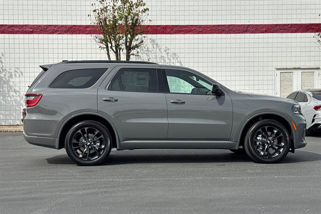 New 2026 Dodge Durango GT image 3