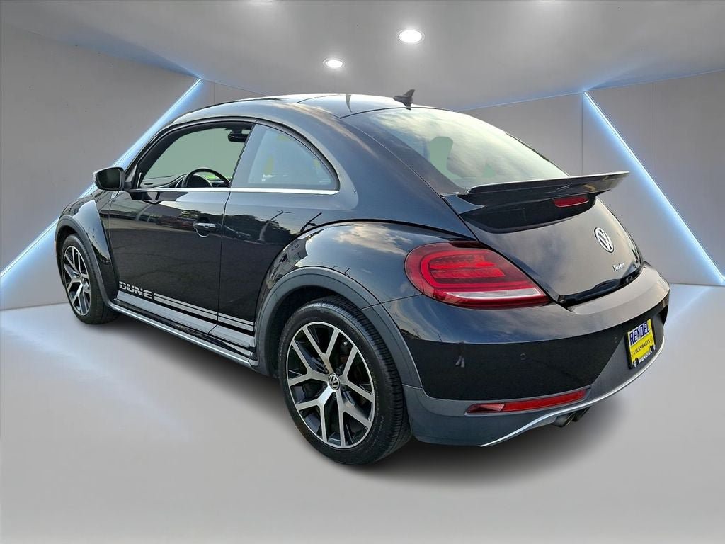 Used 2017 Volkswagen Beetle 1.8T Dune FWD image 6