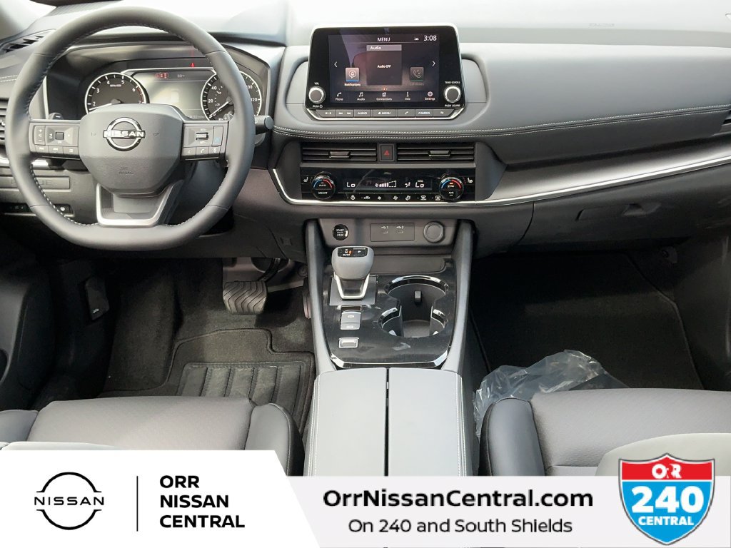 New 2027 Nissan Rogue Dark Armor FWD image 15