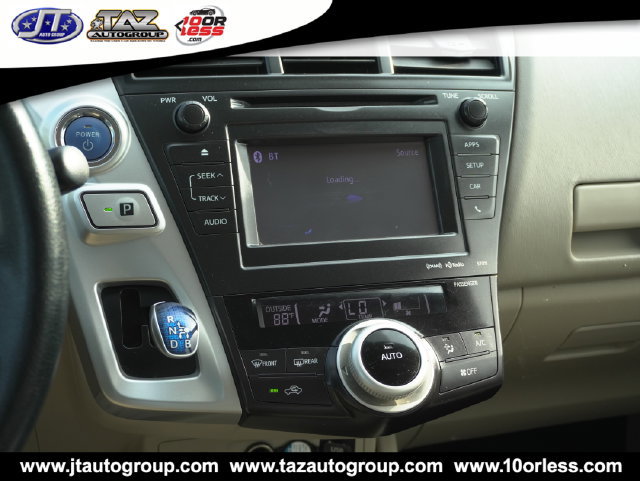 Used 2014 Toyota Prius V Five FWD image 19