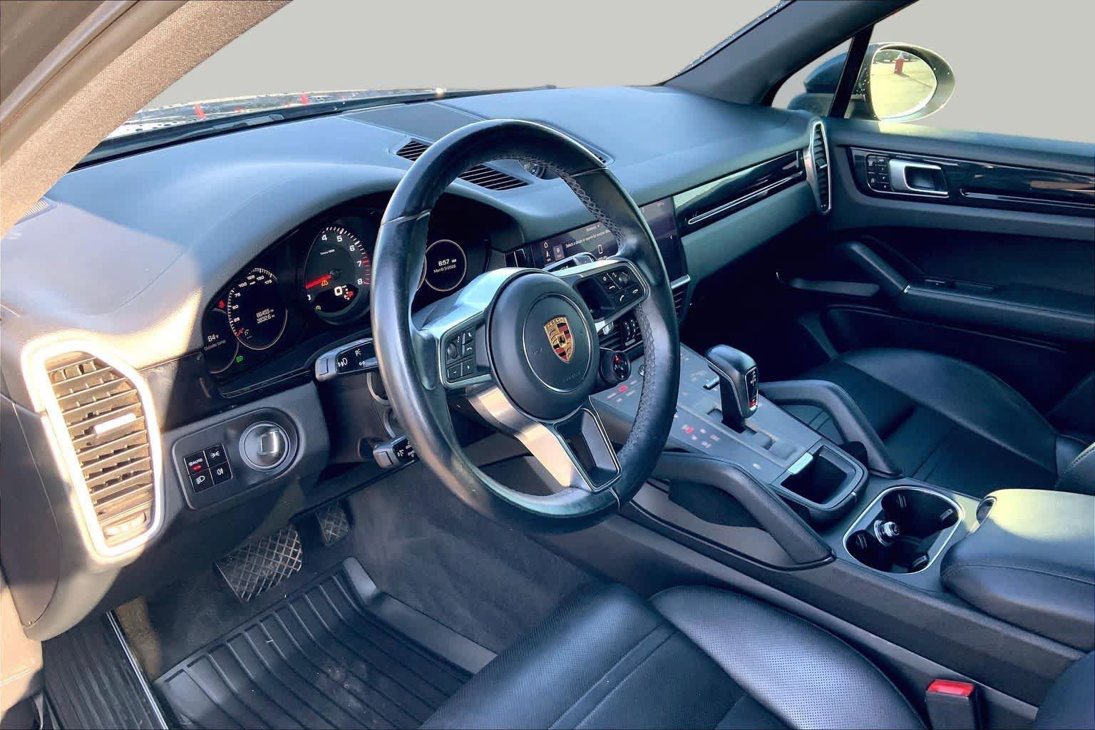 Used 2019 Porsche Cayenne AWD/4WD image 18