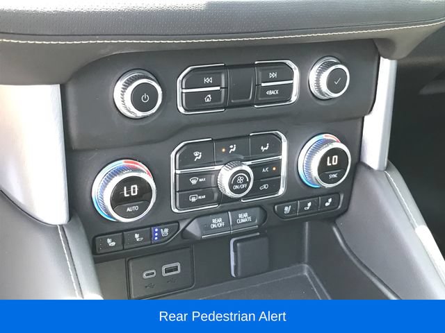 Certified 2023 GMC Yukon SLT w/ SLT Premium Package AWD/4WD image 13