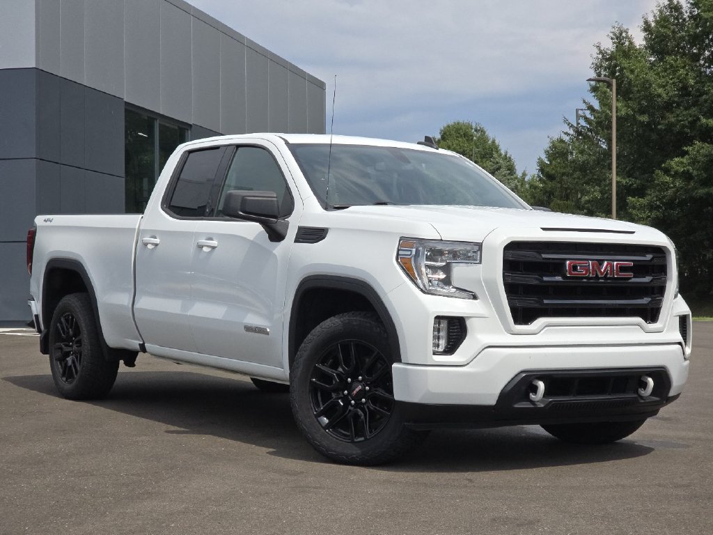 Used 2022 GMC Sierra 1500 Elevation AWD/4WD image 2