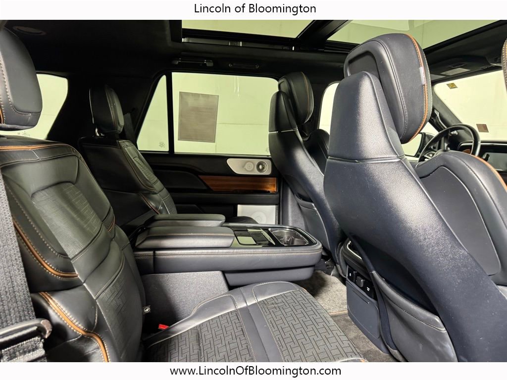 Used 2023 Lincoln Navigator Black Label AWD/4WD image 18