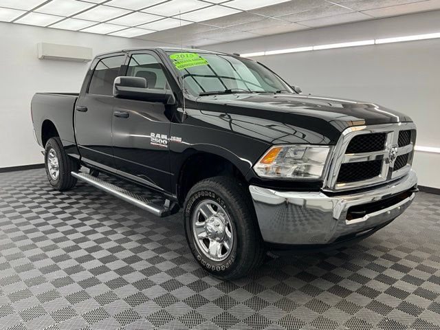 Used 2015 RAM 2500 Tradesman w/ Chrome Appearance Group AWD/4WD image 3