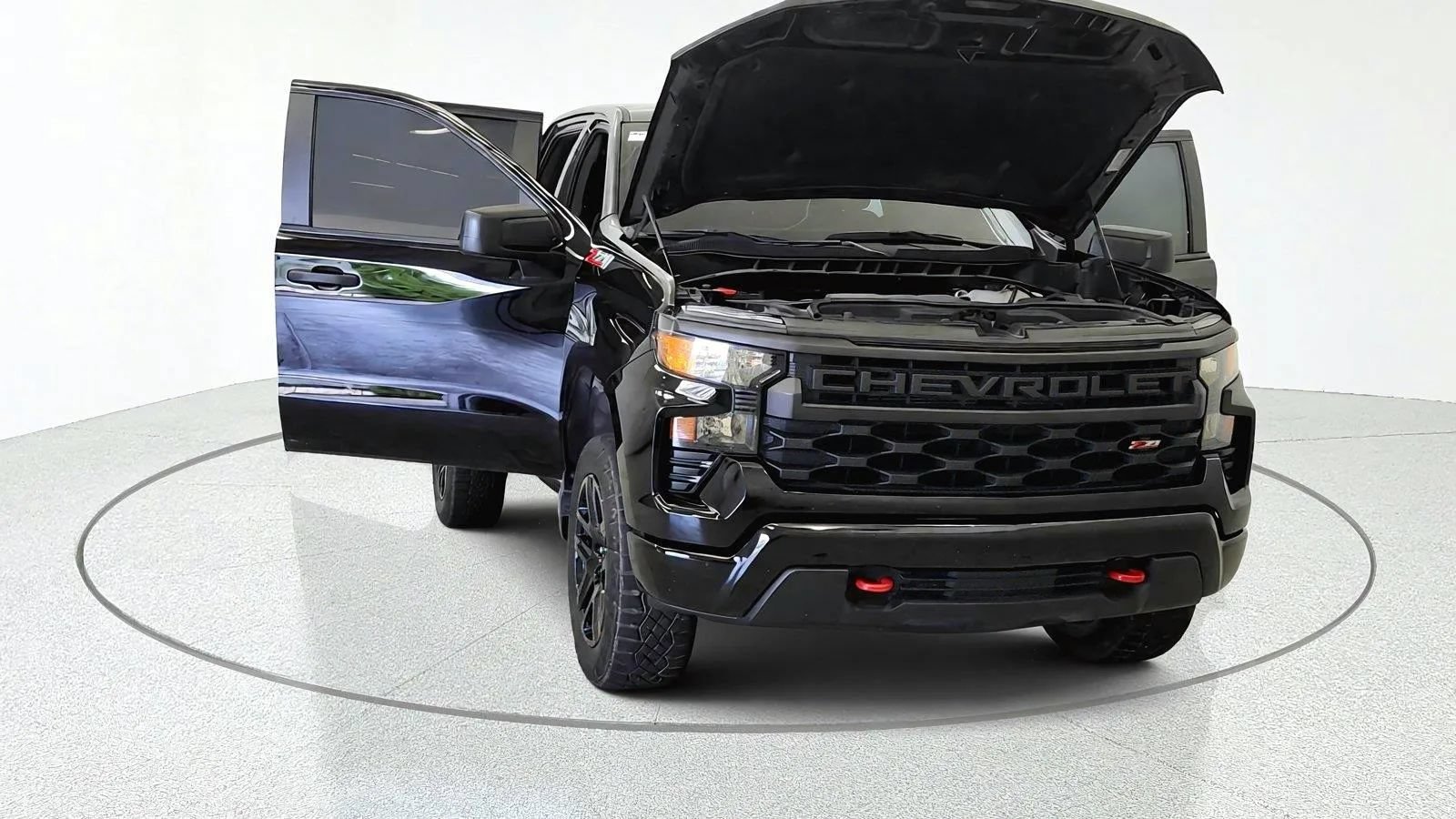 Used 2025 Chevrolet Silverado 1500 Custom Trail Boss AWD/4WD image 12