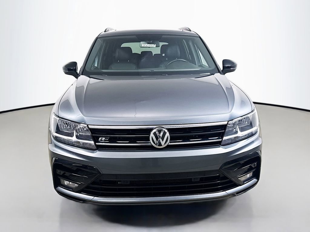 Used 2020 Volkswagen Tiguan SE R-Line image 2