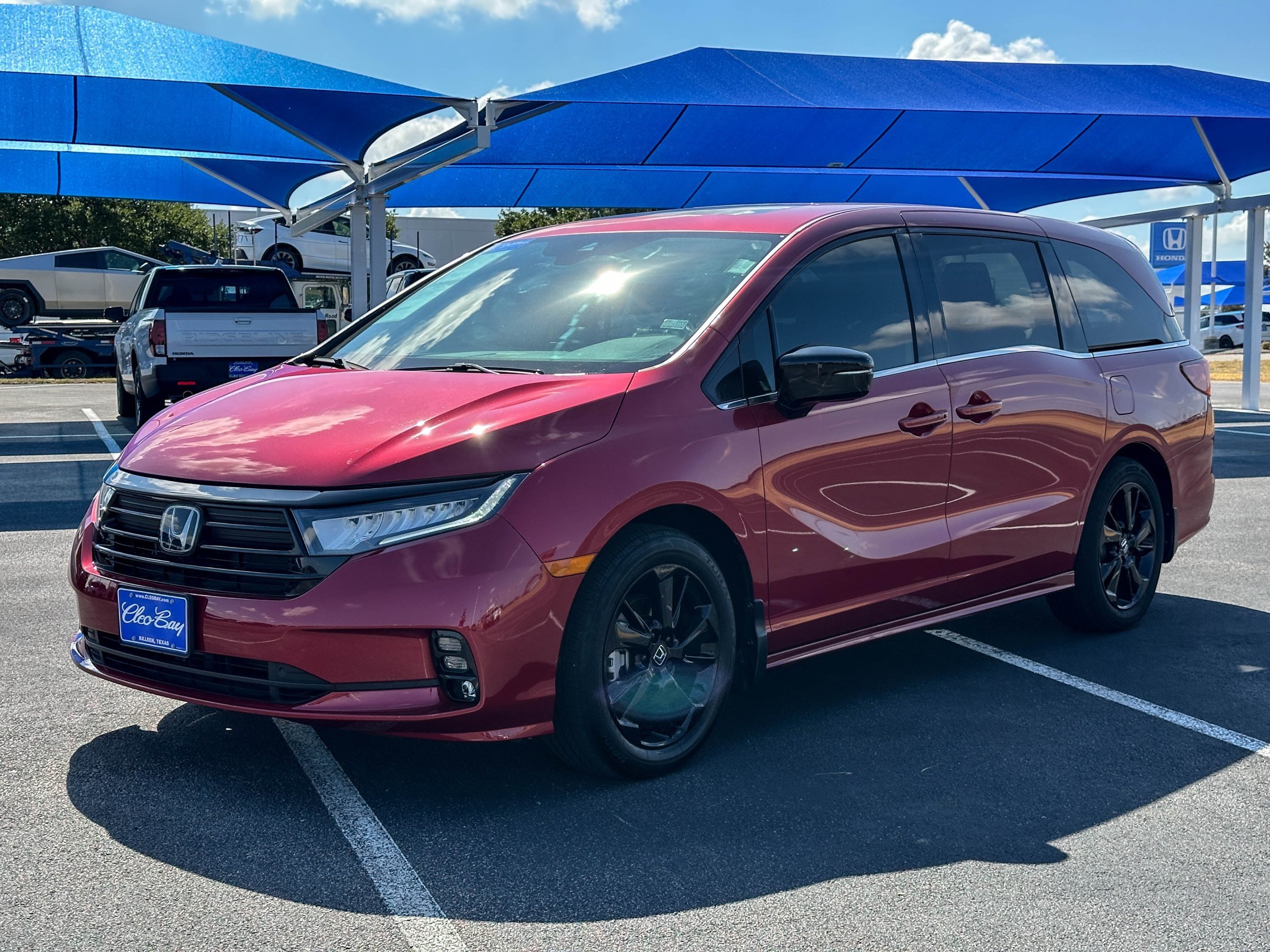 Certified 2024 Honda Odyssey Sport image 10