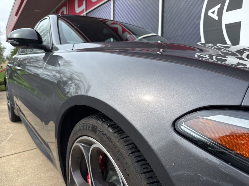 Used 2022 Alfa Romeo Giulia Veloce image 2