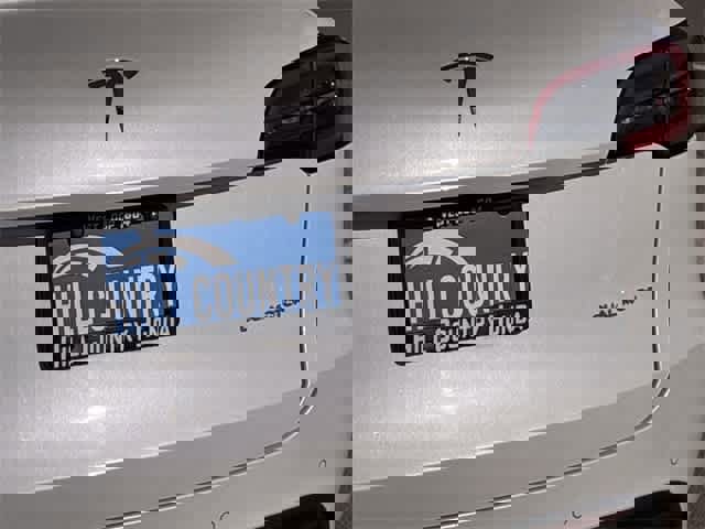 Used 2021 Tesla Model Y Long Range image 13