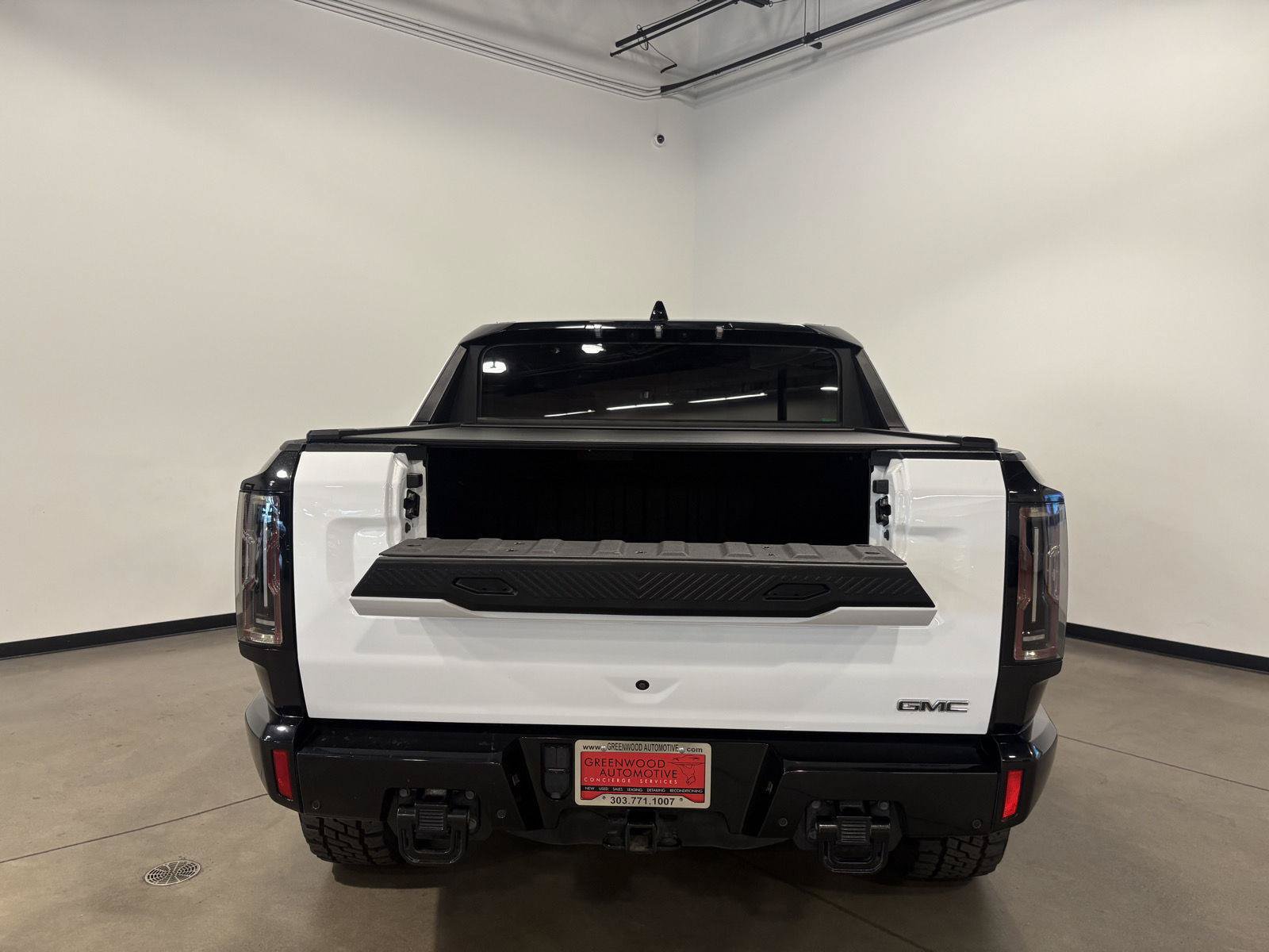 Used 2022 GMC Hummer EV Edition 1 w/ LPO, Illumination Package AWD/4WD image 38