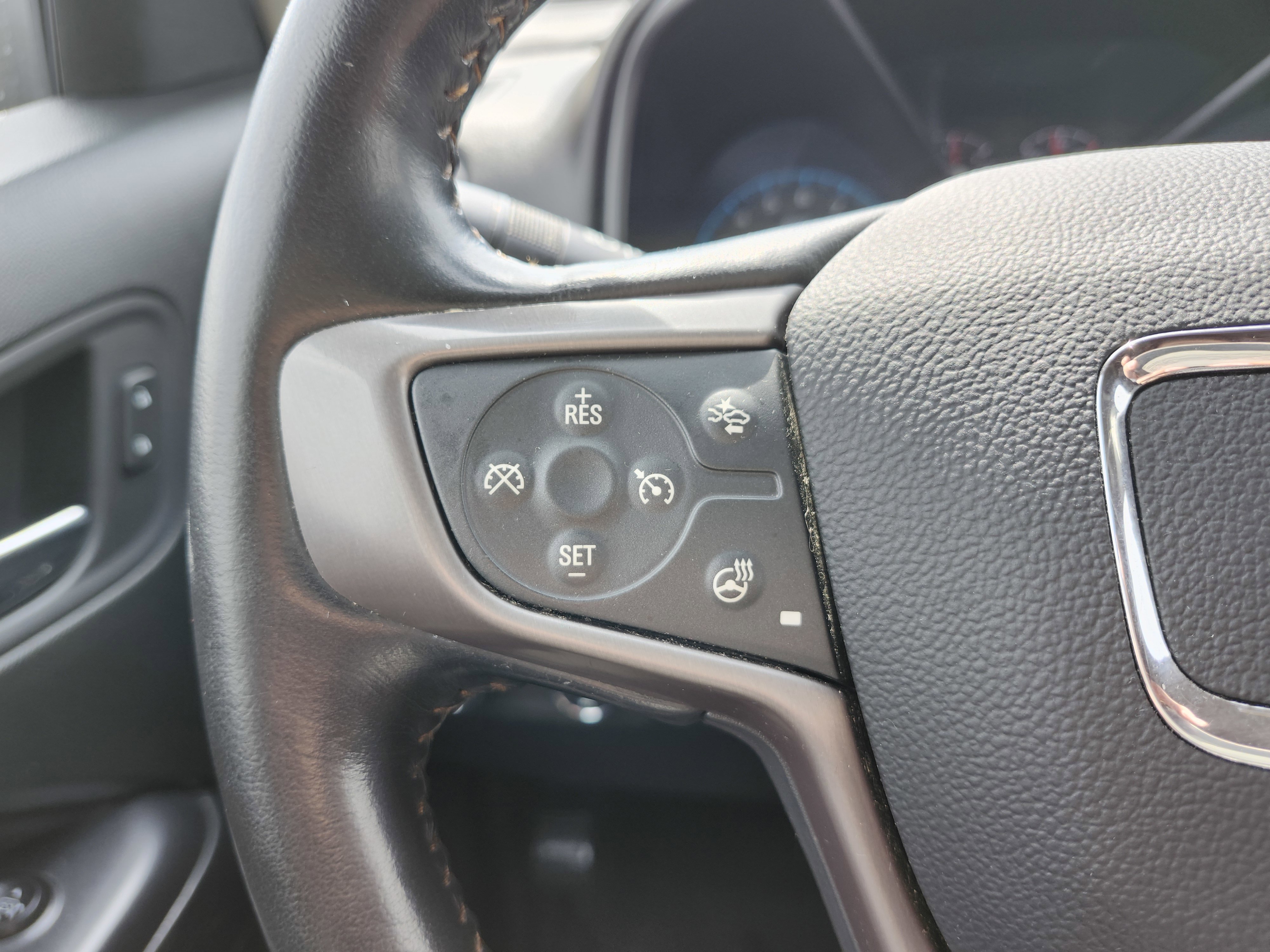 Used 2021 GMC Canyon AT4 w/ Driver Alert Package image 35