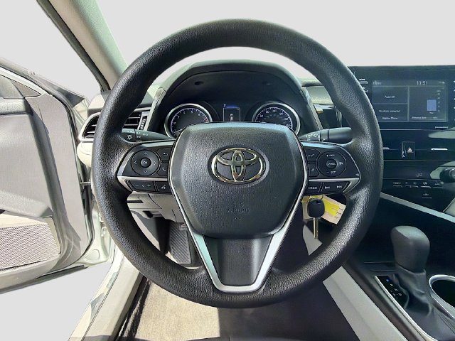 Used 2024 Toyota Camry LE FWD image 11