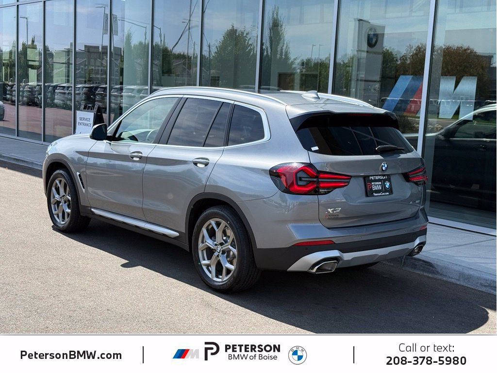 Used 2024 BMW X3 xDrive30i w/ Premium Package AWD/4WD image 3