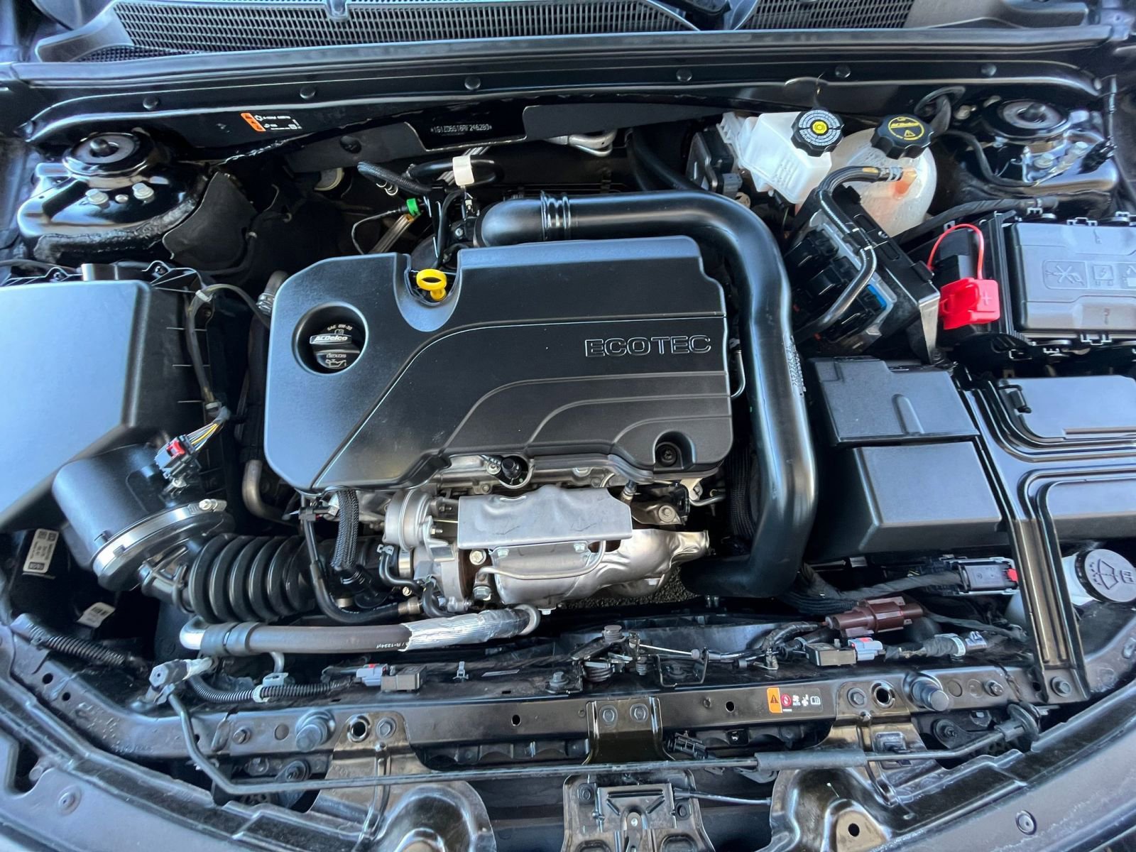 Used 2024 Chevrolet Malibu LT image 32