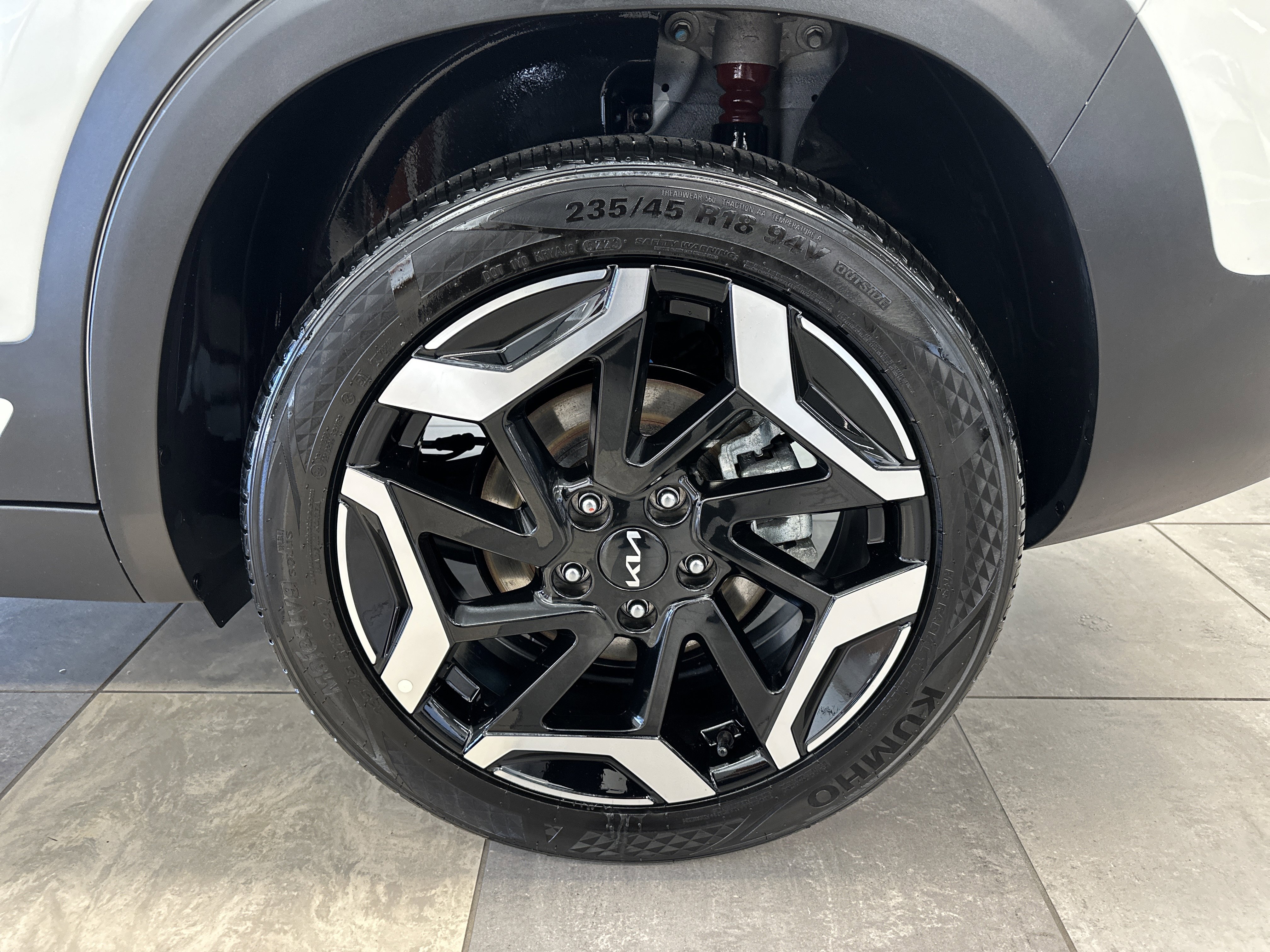 Used 2024 Kia Seltos SX w/ SX Sunroof Package image 8