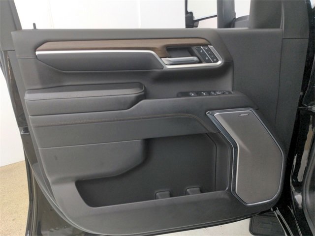 Used 2024 Chevrolet Silverado 3500 High Country image 37