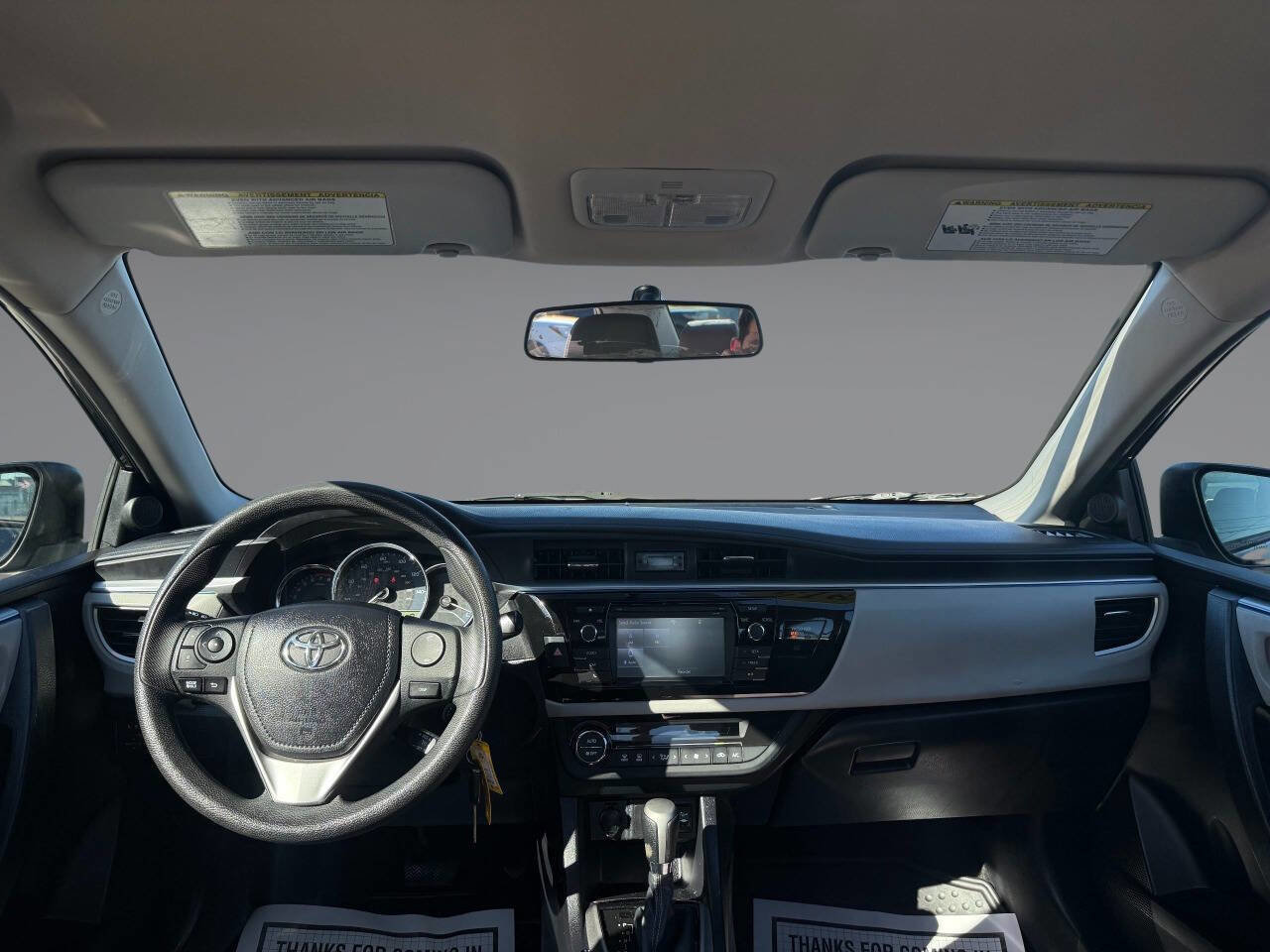 Used 2015 Toyota Corolla LE FWD image 19