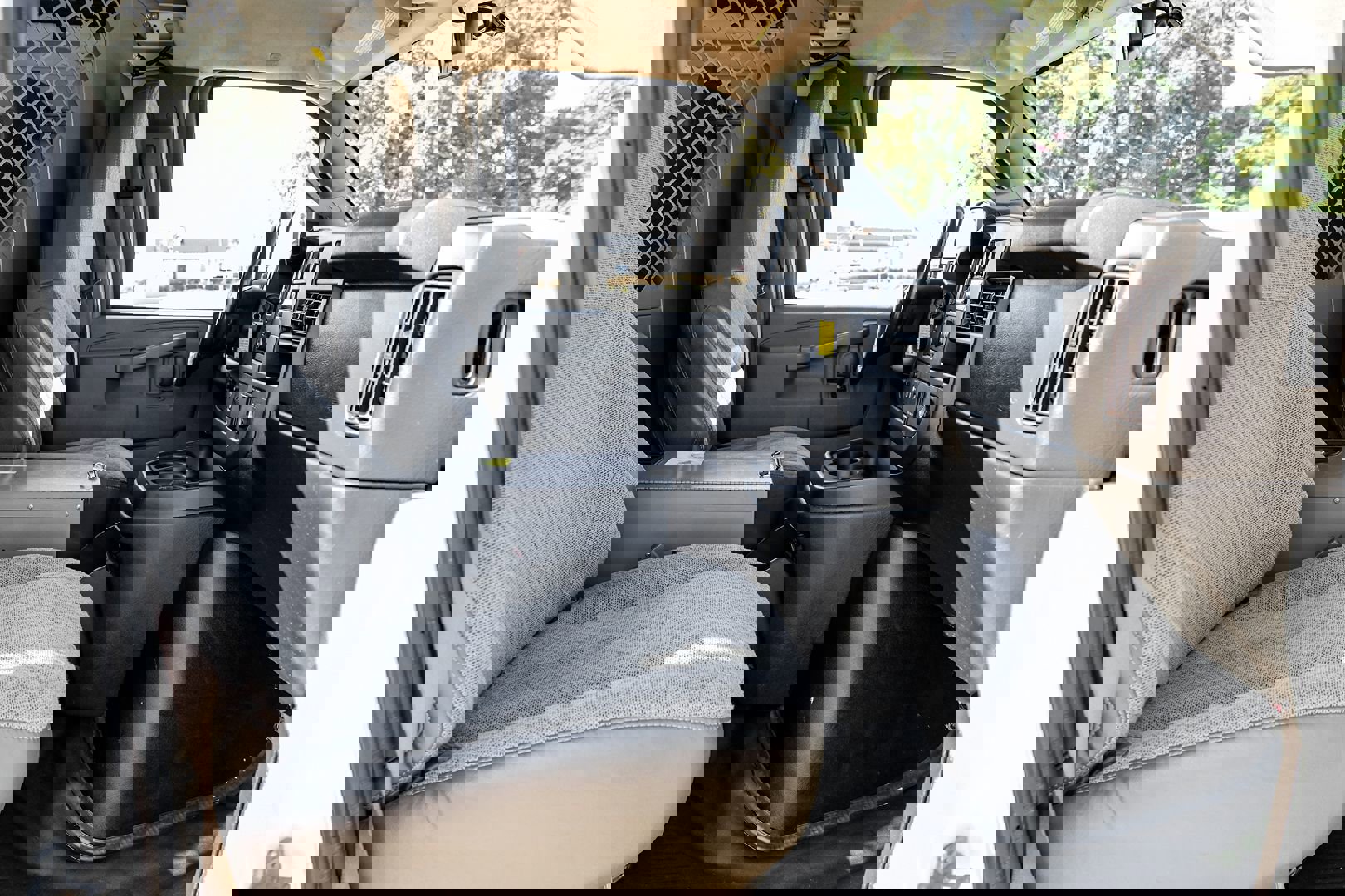 Used 2019 Chevrolet Express 2500 w/ Driver Convenience Package image 35