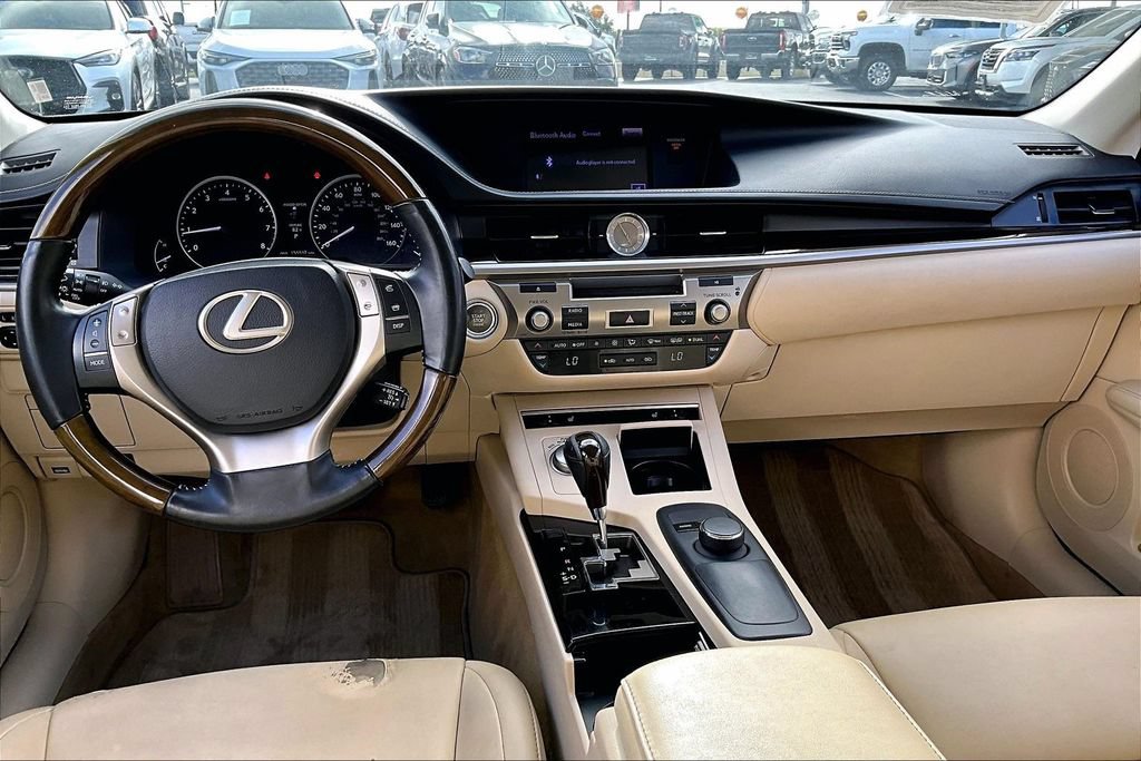 Used 2013 Lexus ES 350 w/ Premium Pkg FWD image 8