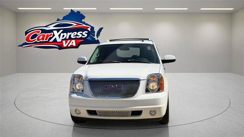 Used 2008 GMC Yukon Denali AWD/4WD image 4