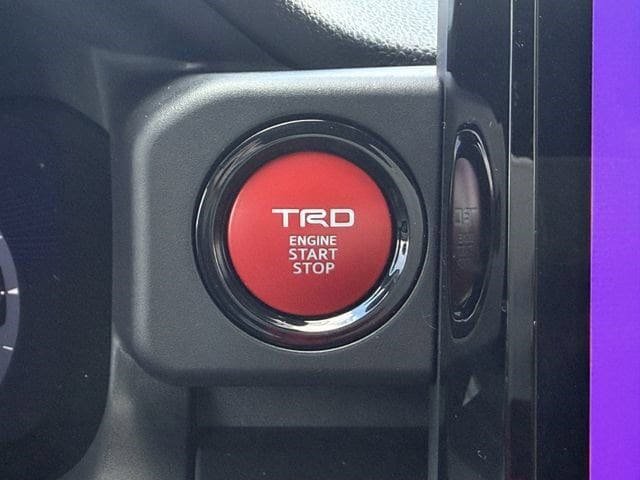 New 2026 Toyota Tacoma TRD Sport w/ TRD Sport Premium Package AWD/4WD image 19
