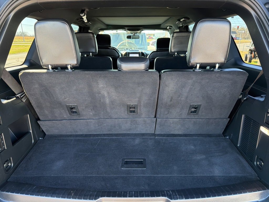 Used 2021 Ford Expedition Limited image 8