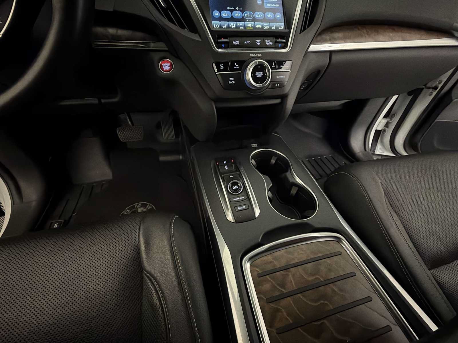 Used 2019 Acura MDX w/ Technology Package AWD/4WD image 18