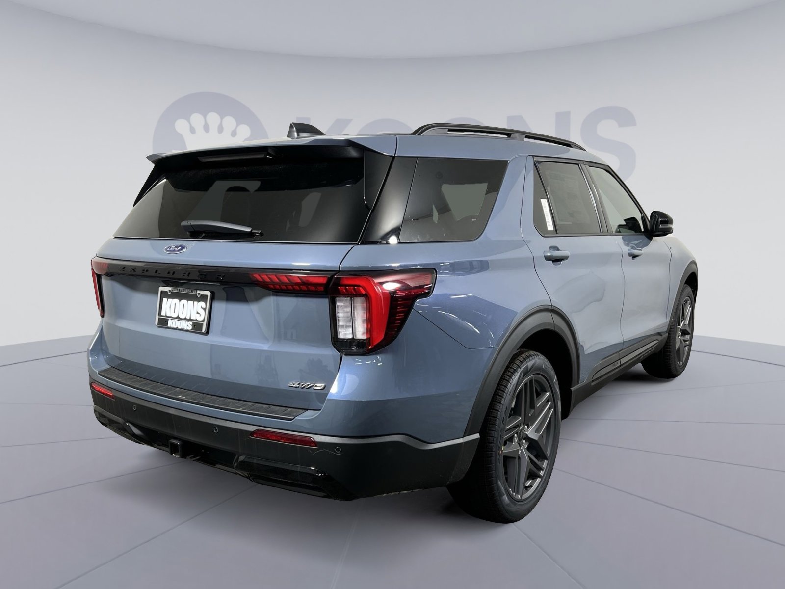 New 2026 Ford Explorer ST-Line w/ ST-Line Street Pack image 7