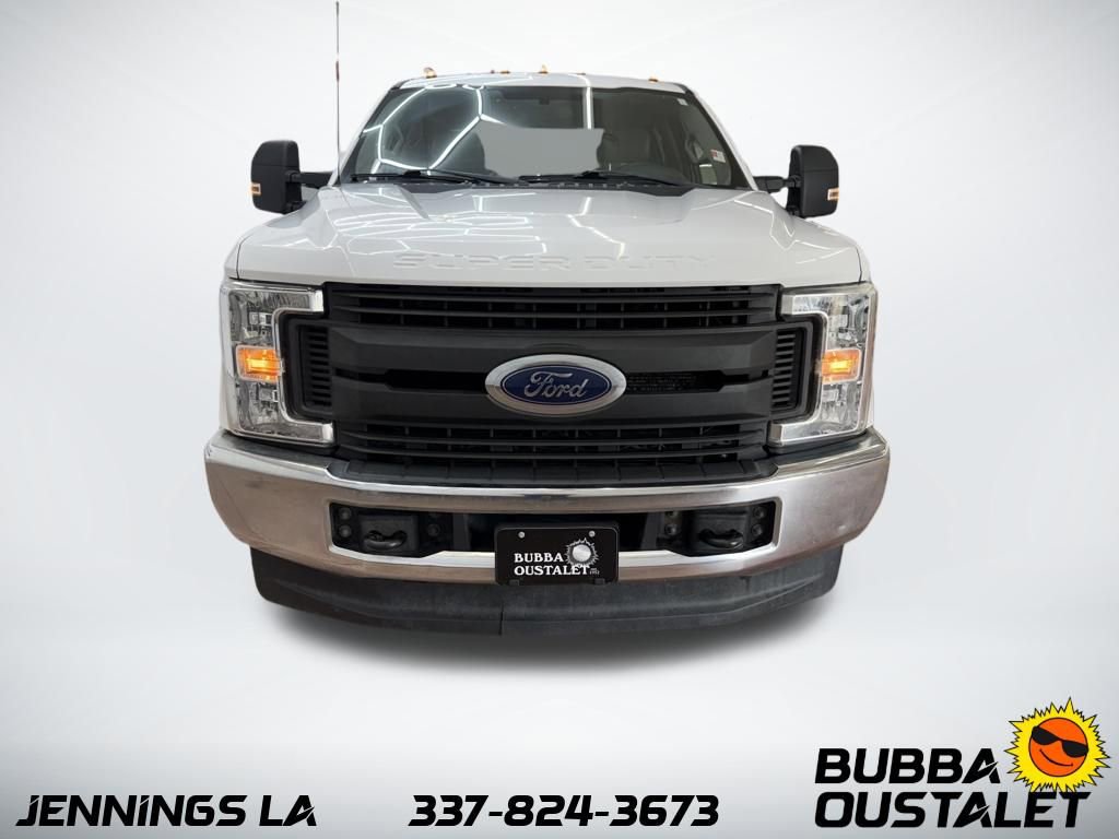 Used 2018 Ford F250 XL w/ Power Equipment Group image 8