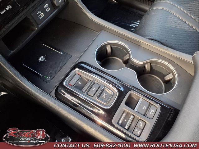 Used 2025 Honda Pilot Elite image 28