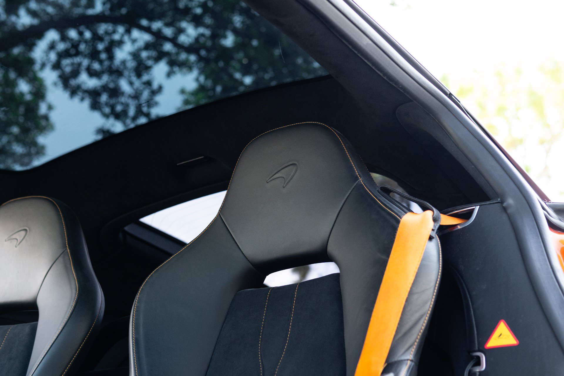 Used 2018 McLaren 570S RWD image 34