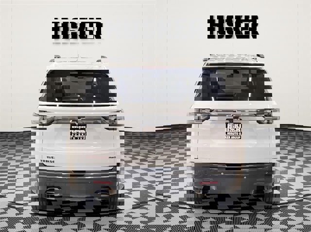 Certified 2021 Chevrolet Traverse Premier w/ Redline Edition image 5