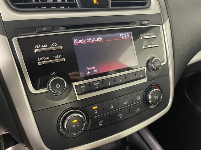 Used 2017 Nissan Altima 2.5 SR w/ Midnight Edition Package FWD image 7