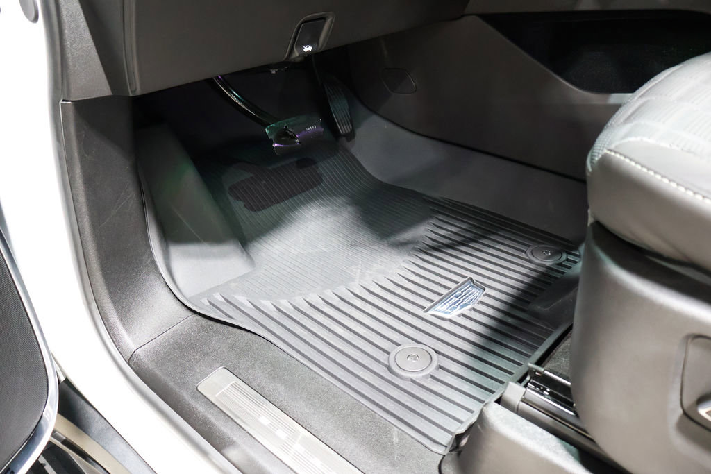 Used 2025 Cadillac Escalade V w/ LPO, Floor Liner Package image 27