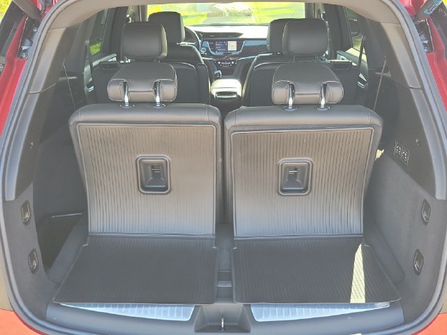 Certified 2024 Cadillac XT6 Premium Luxury w/ LPO, Floor Liner Package FWD image 31
