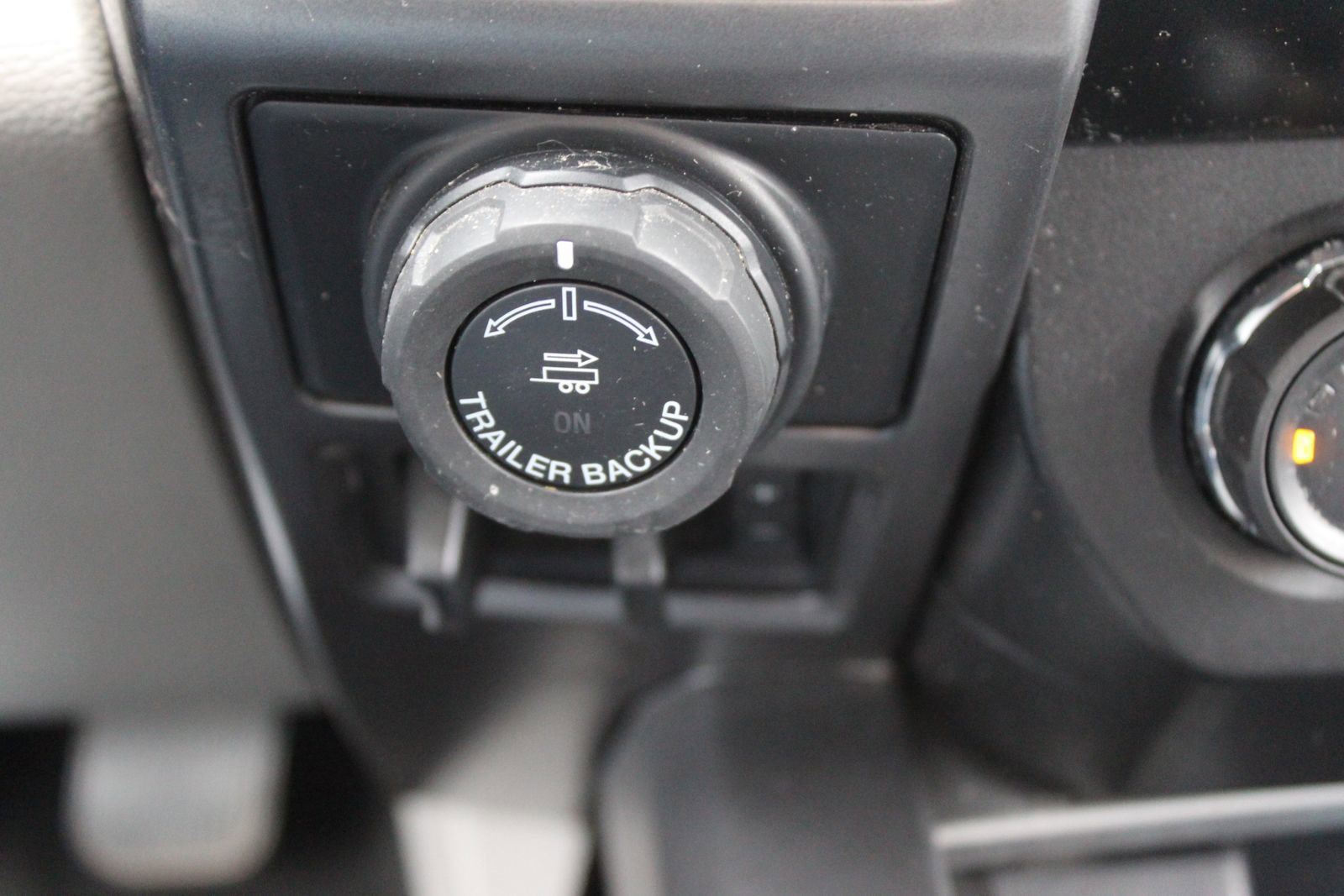 Used 2020 Ford F150 XLT w/ Equipment Group 302A Luxury image 33