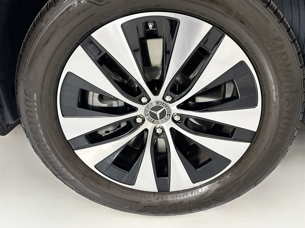 Certified 2025 Mercedes-Benz GLE 450e 4MATIC image 32