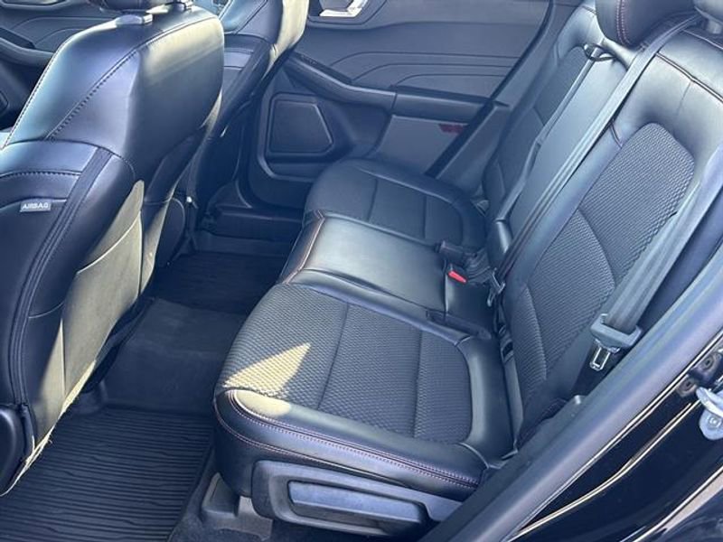 Used 2023 Ford Escape ST-Line Select w/ Tech Pack #1 image 24