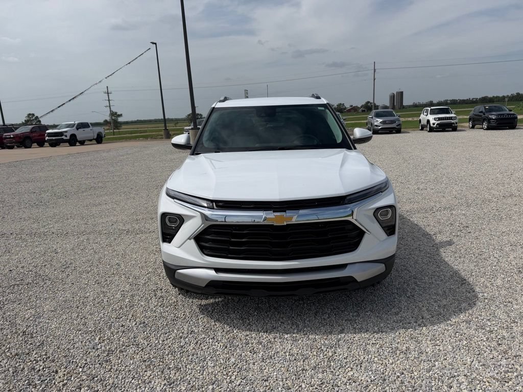 Used 2025 Chevrolet TrailBlazer LT FWD image 8