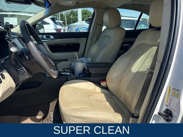 Used 2015 Lincoln MKS w/ Equipment Group 101A FWD image 8