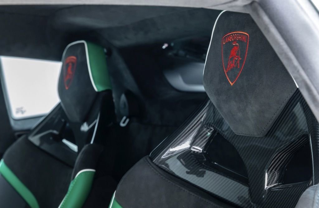 Used 2024 Lamborghini Huracan Sterrato AWD/4WD image 30