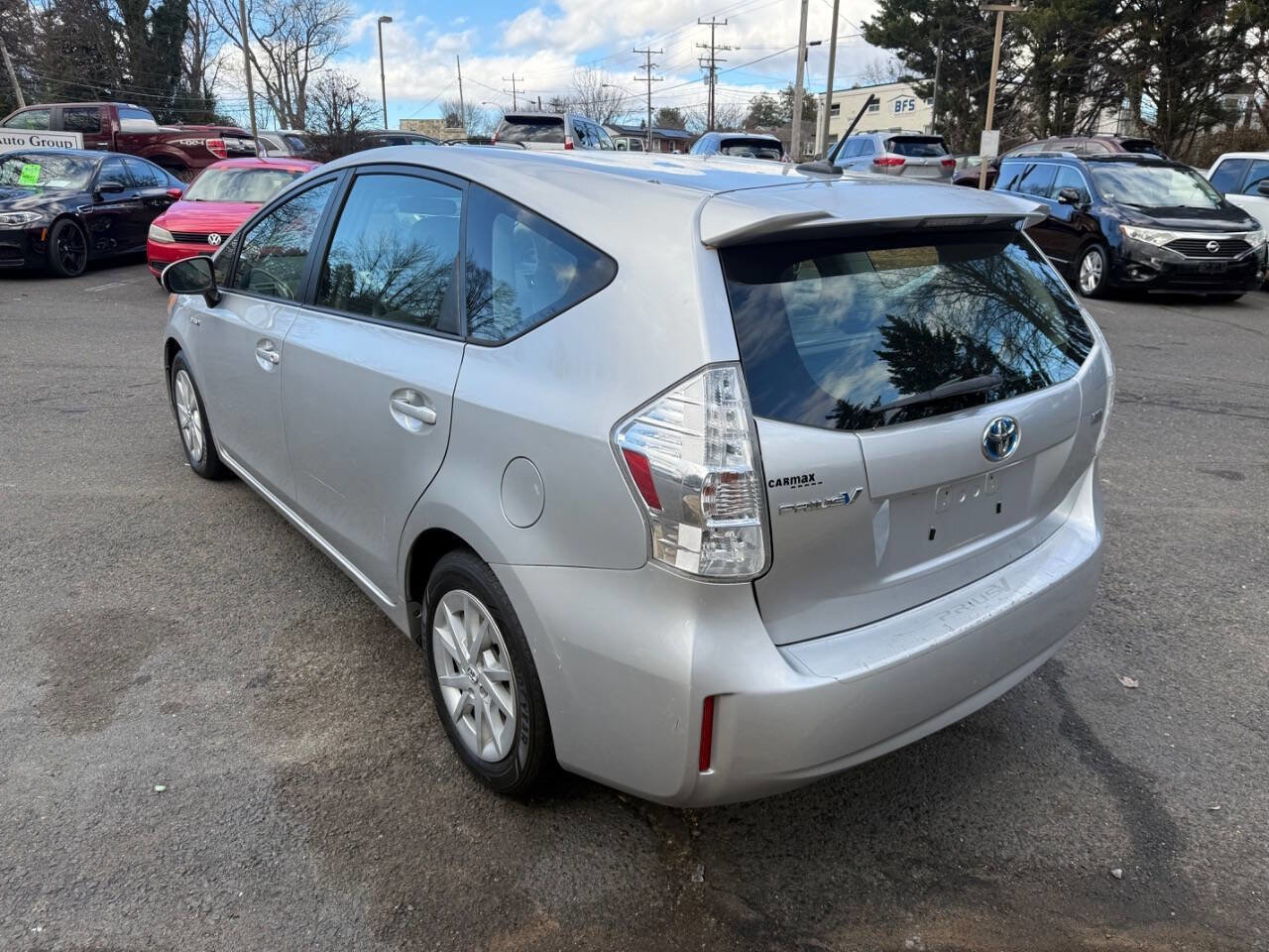 Used 2012 Toyota Prius V Three image 5